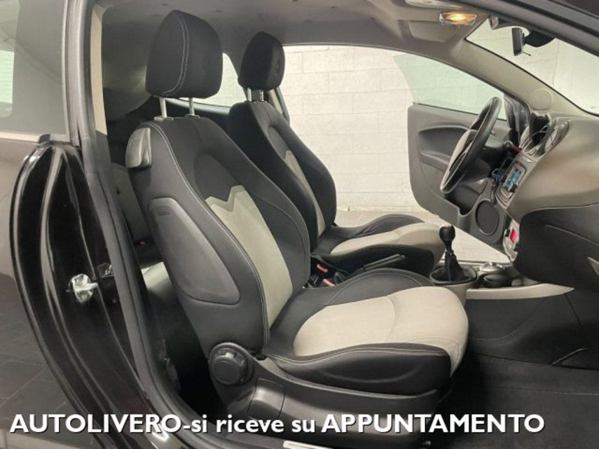 Alfa Romeo MiTo 1.3 JTDm 85 CV S&S Distinctive (10)