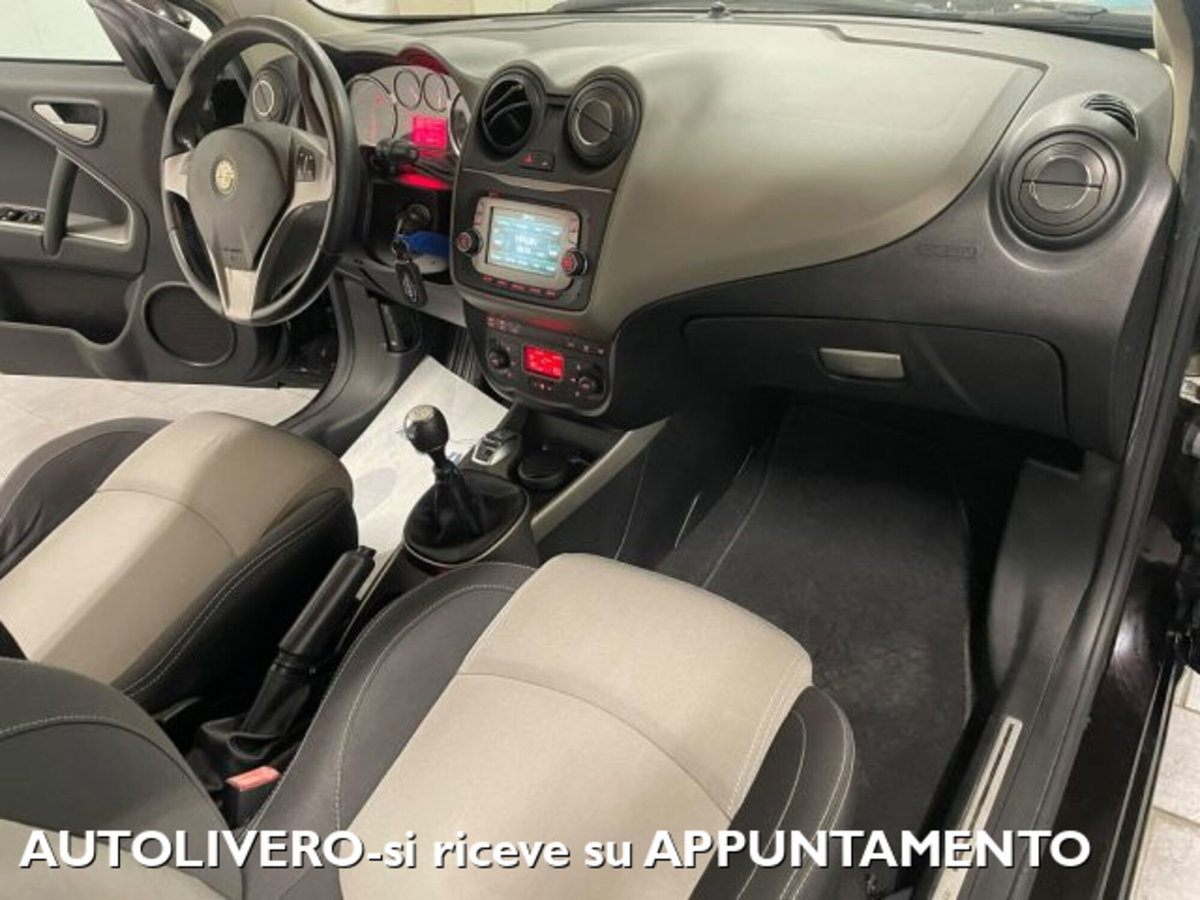 Alfa Romeo MiTo 1.3 JTDm 85 CV S&S Distinctive (9)