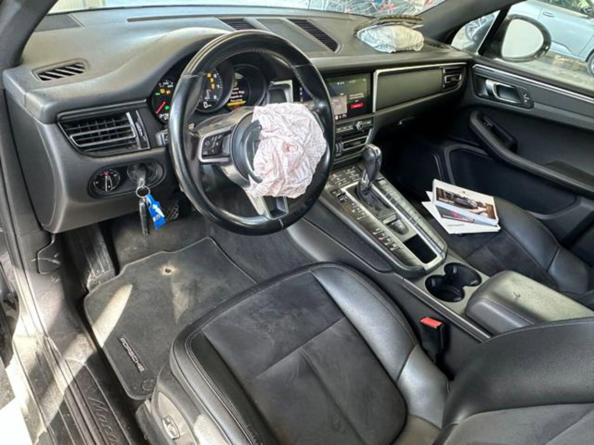 Porsche Macan 2.0 (13)