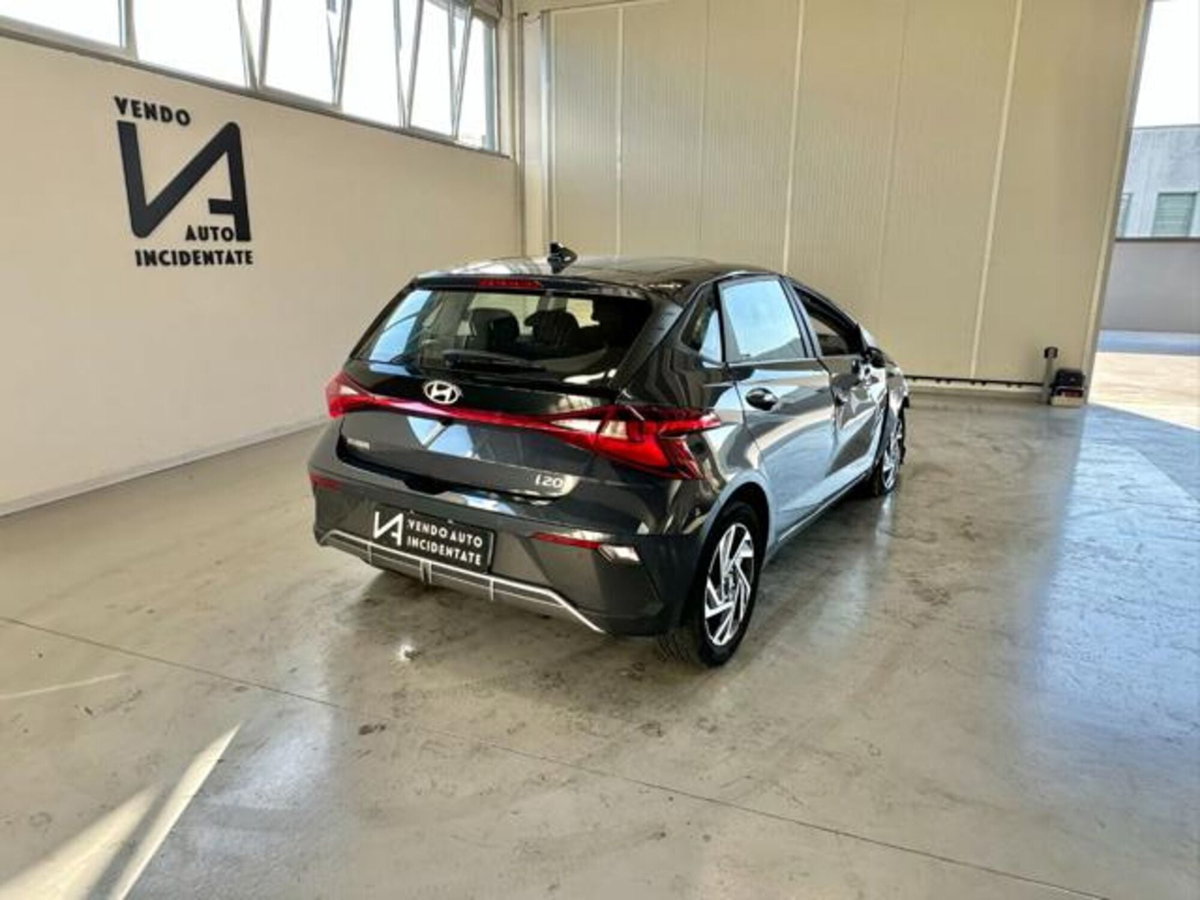 Hyundai i20 1.2 mpi Connectline mt (7)