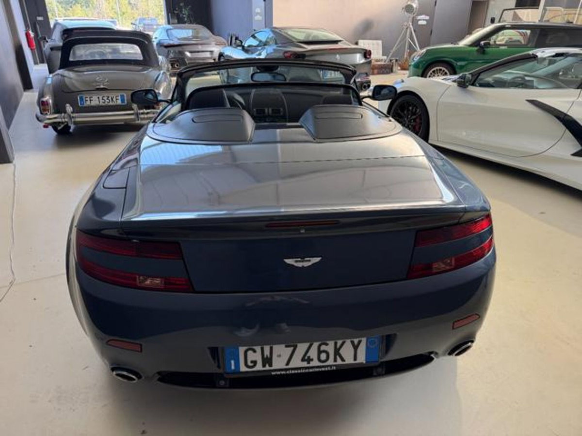 Aston Martin V8 Vantage Cabrio V8 Vantage Roadster (14)
