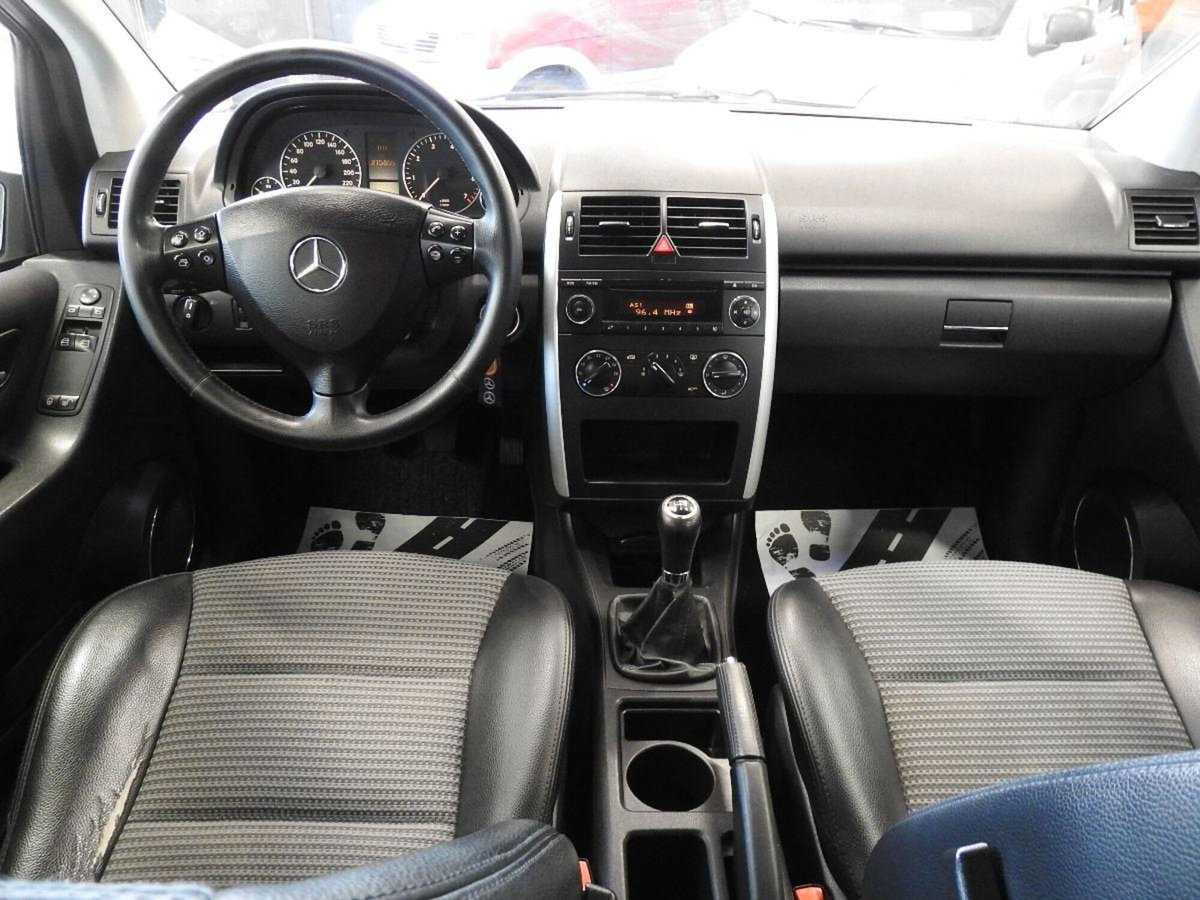 Mercedes-Benz Classe A 150 Avantgarde (13)