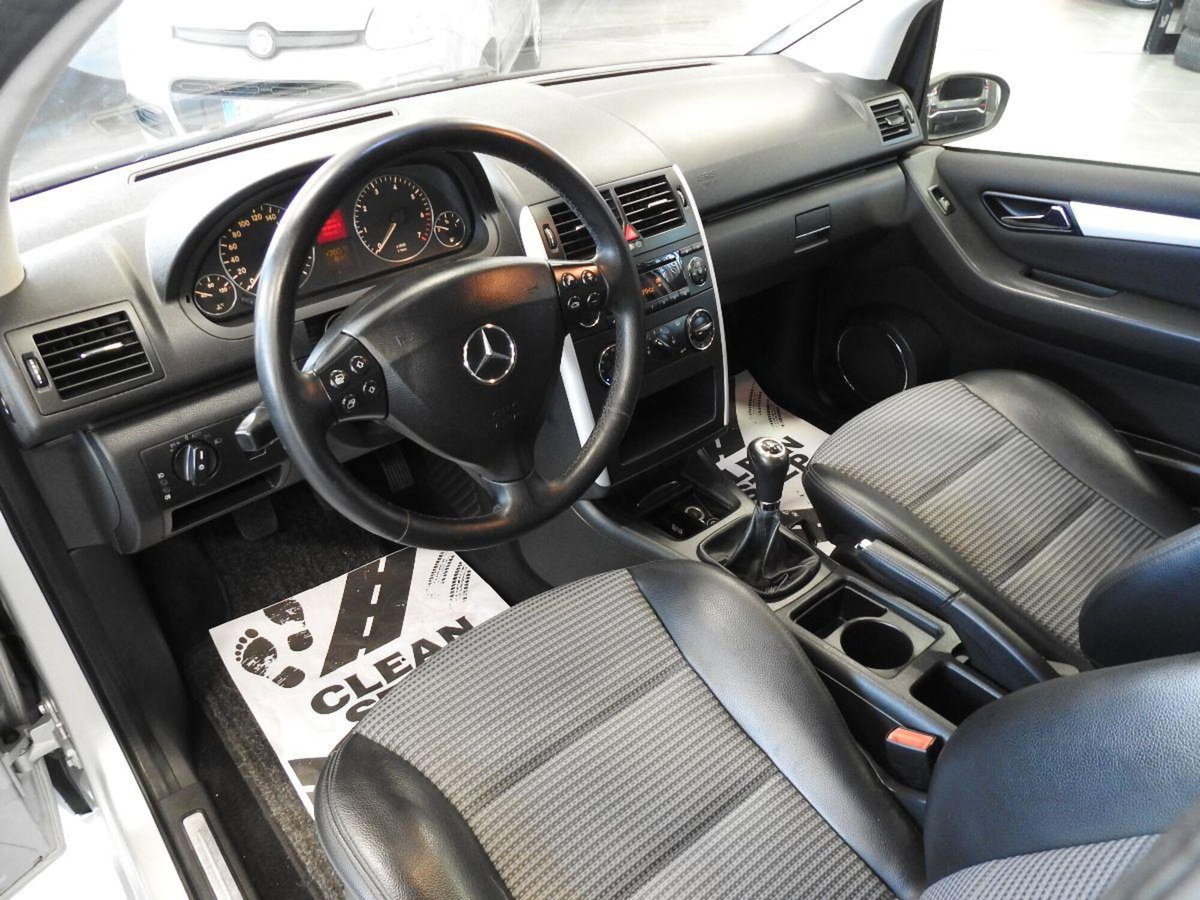 Mercedes-Benz Classe A 150 Avantgarde (19)