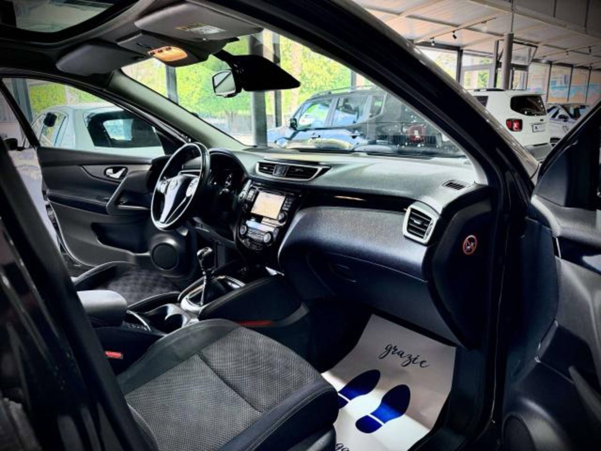 Nissan Qashqai 1.6 dCi DPF Tekna (11)