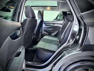 Nissan Qashqai 1.6 dCi DPF Tekna (12)