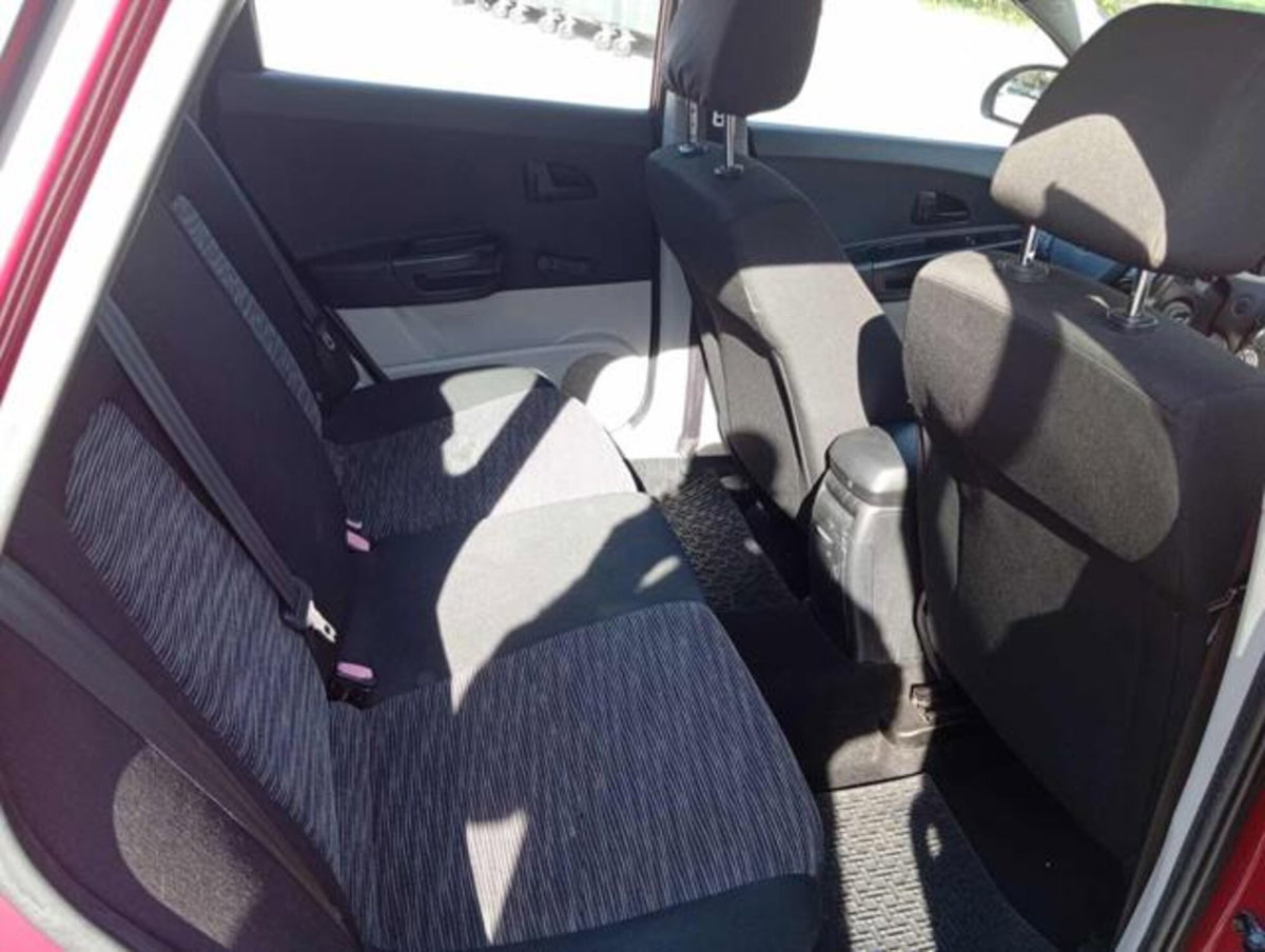 Kia cee'd 1.4 109CV 5p. EX (4)