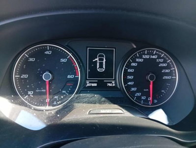SEAT Leon 1.6 TDI 110 CV 5p. Start/Stop Business HIGH (20)