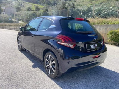 Peugeot 208 100 3 porte Allure (4)