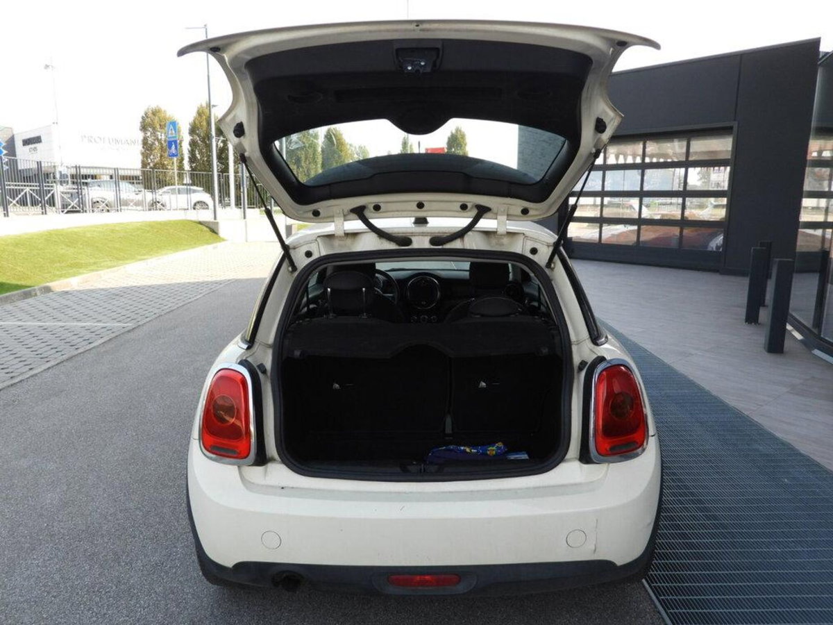 MINI Mini 1.5 One 75 CV (11)