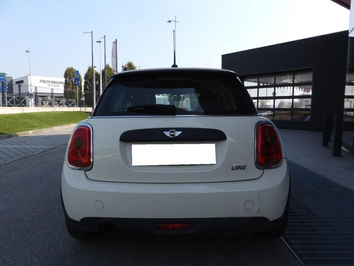MINI Mini 1.5 One 75 CV (5)