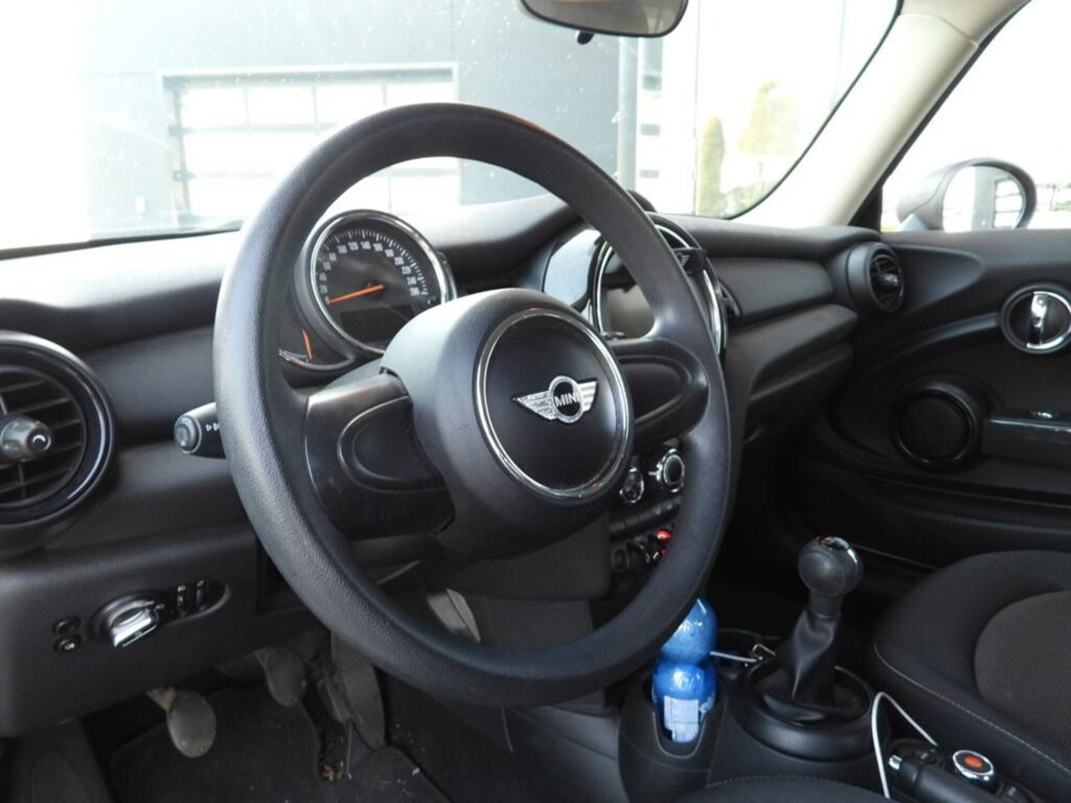 MINI Mini 1.5 One 75 CV (7)