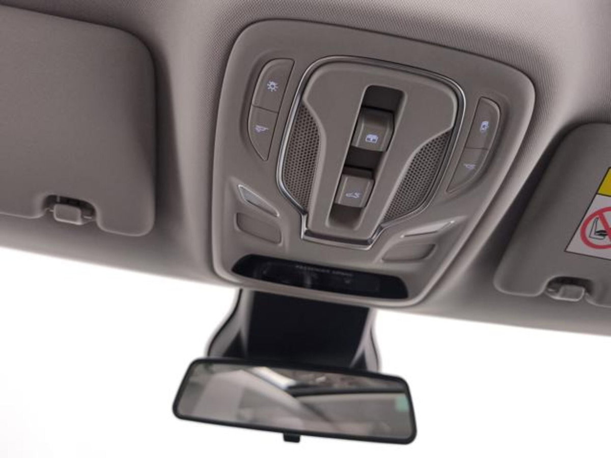 Mg ZS ZS 1.0 Luxury (17)