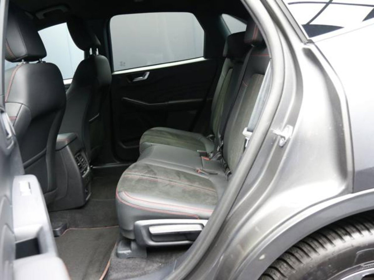 Ford Kuga 2.5 Plug In Hybrid 225 CV CVT 2WD ST-Line (8)