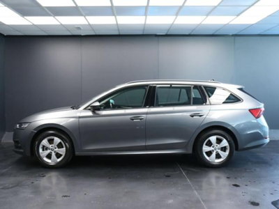 Skoda Octavia Station Wagon 2.0 TDI EVO SCR DSG Wagon Executive (6)