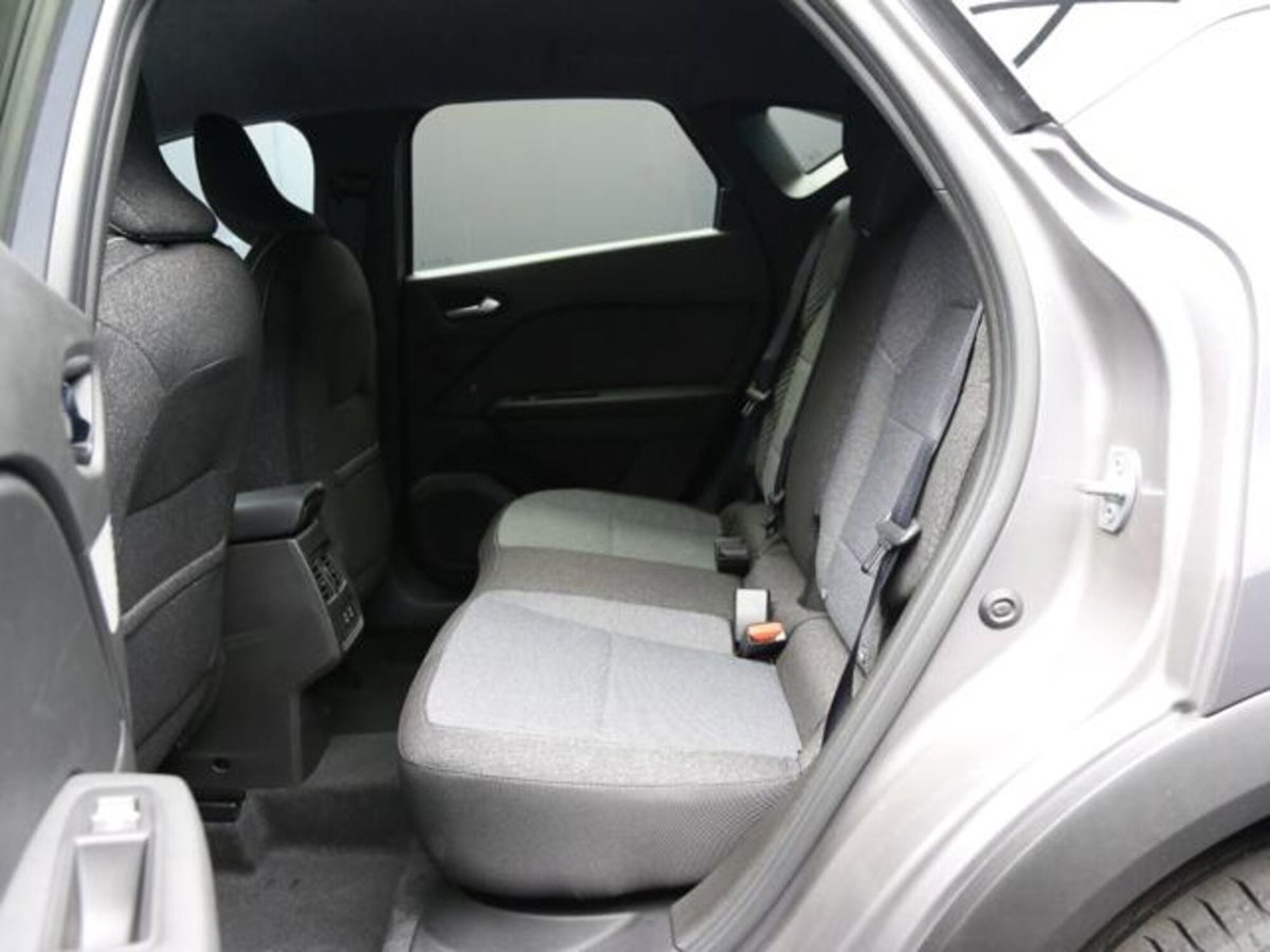 Renault Captur 1.2 eco-g Techno 120cv (8)