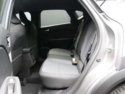 Renault Captur 1.2 eco-g Techno 120cv (8)