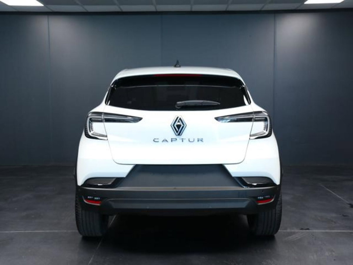 Renault Captur 1.2 eco-g Techno 120cv (4)