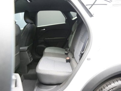 Renault Captur 1.2 eco-g Techno 120cv (8)