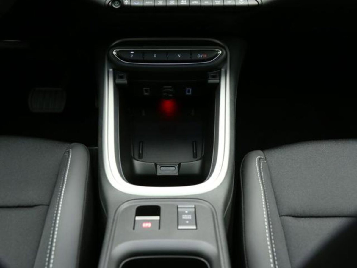 Jeep Avenger 1.2 turbo e-hybrid mhev Summit fwd 110cv edct6 (13)