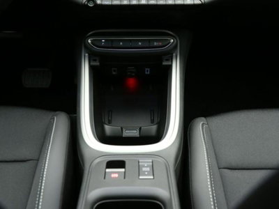 Jeep Avenger 1.2 turbo e-hybrid mhev Summit fwd 110cv edct6 (13)