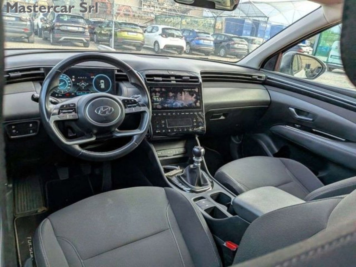 Hyundai Tucson 1.6 crdi 48V Xline 2wd dct (4)