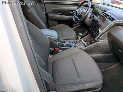 Hyundai Tucson 1.6 crdi 48V Xline 2wd dct (7)