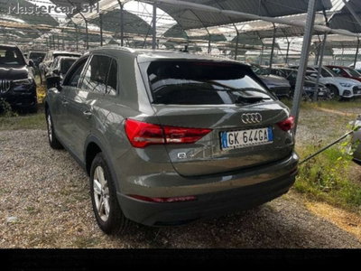 Audi Q3 1.4 TFSI 150 CV Business (3)