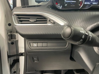 Peugeot 208 VTi 82 CV 5 porte Allure (14)