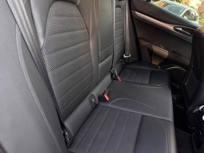 Alfa Romeo Stelvio Stelvio 2.2 Turbodiesel 190 CV AT8 Q4 Sprint (12)