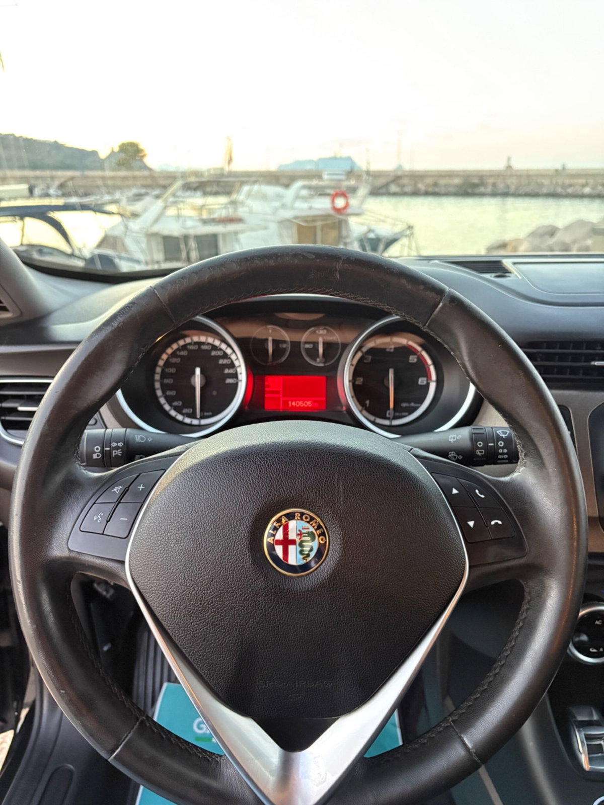 Alfa Romeo Giulietta 1.6 JTDm-2 Distinctive (13)