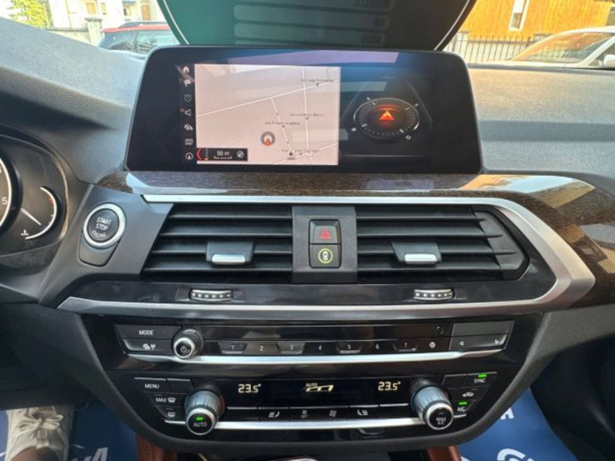 BMW X4 xDrive30d 48V 249CV Msport-X (11)