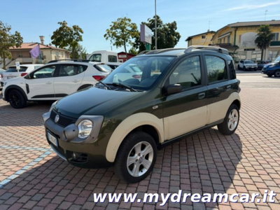 Fiat Panda 1.3 MJT 16V 4x4 Cross (2)
