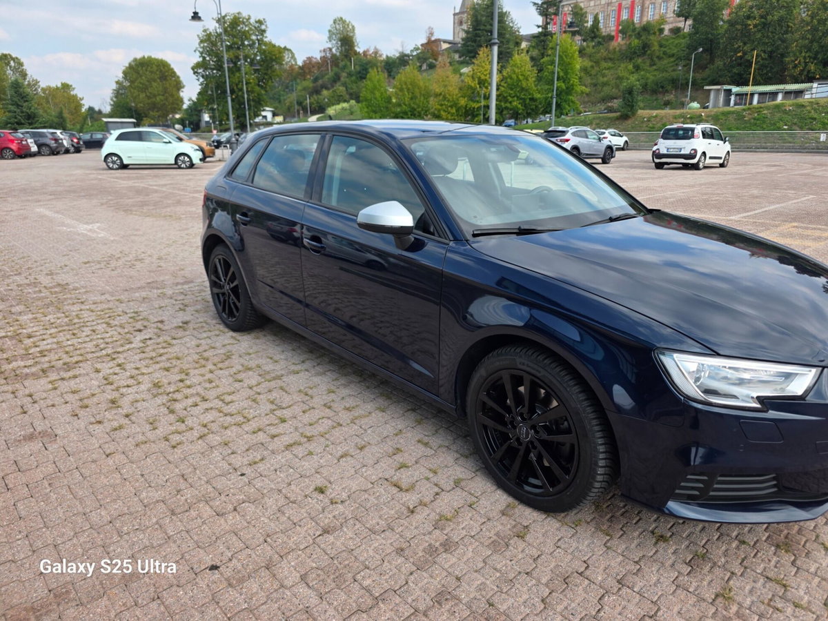 Audi A3 Sportback 2.0 TDI 150 CV clean diesel S tronic Attraction (11)