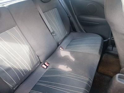 Opel Corsa 1.2 3 porte Enjoy (7)