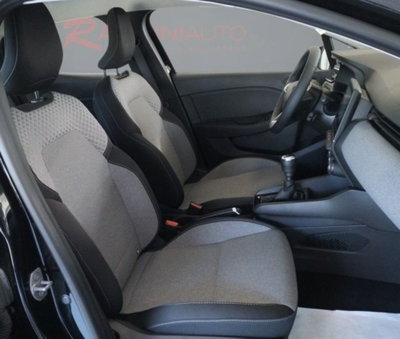 Renault Clio 1.0 tce Evolution Gpl 100cv (16)