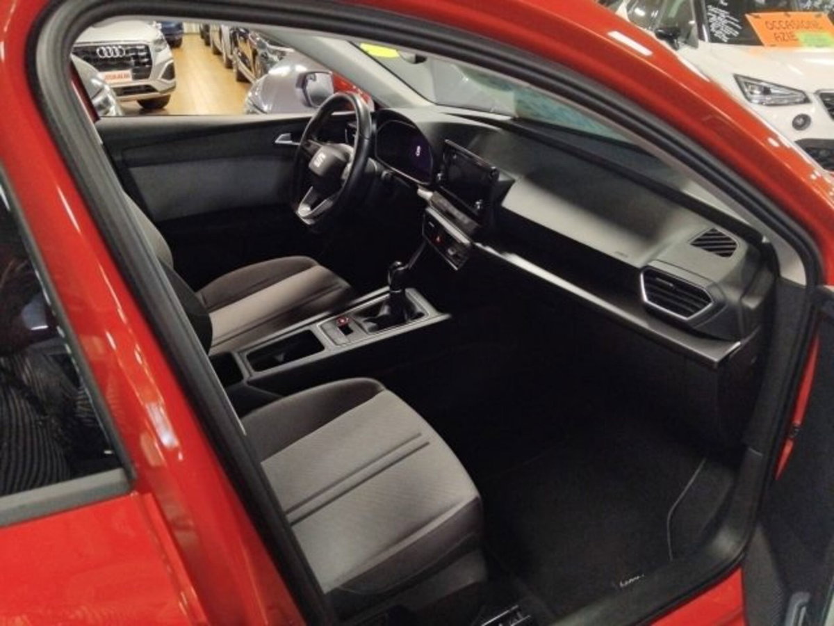 SEAT Leon 1.0 tsi Style 110cv (11)