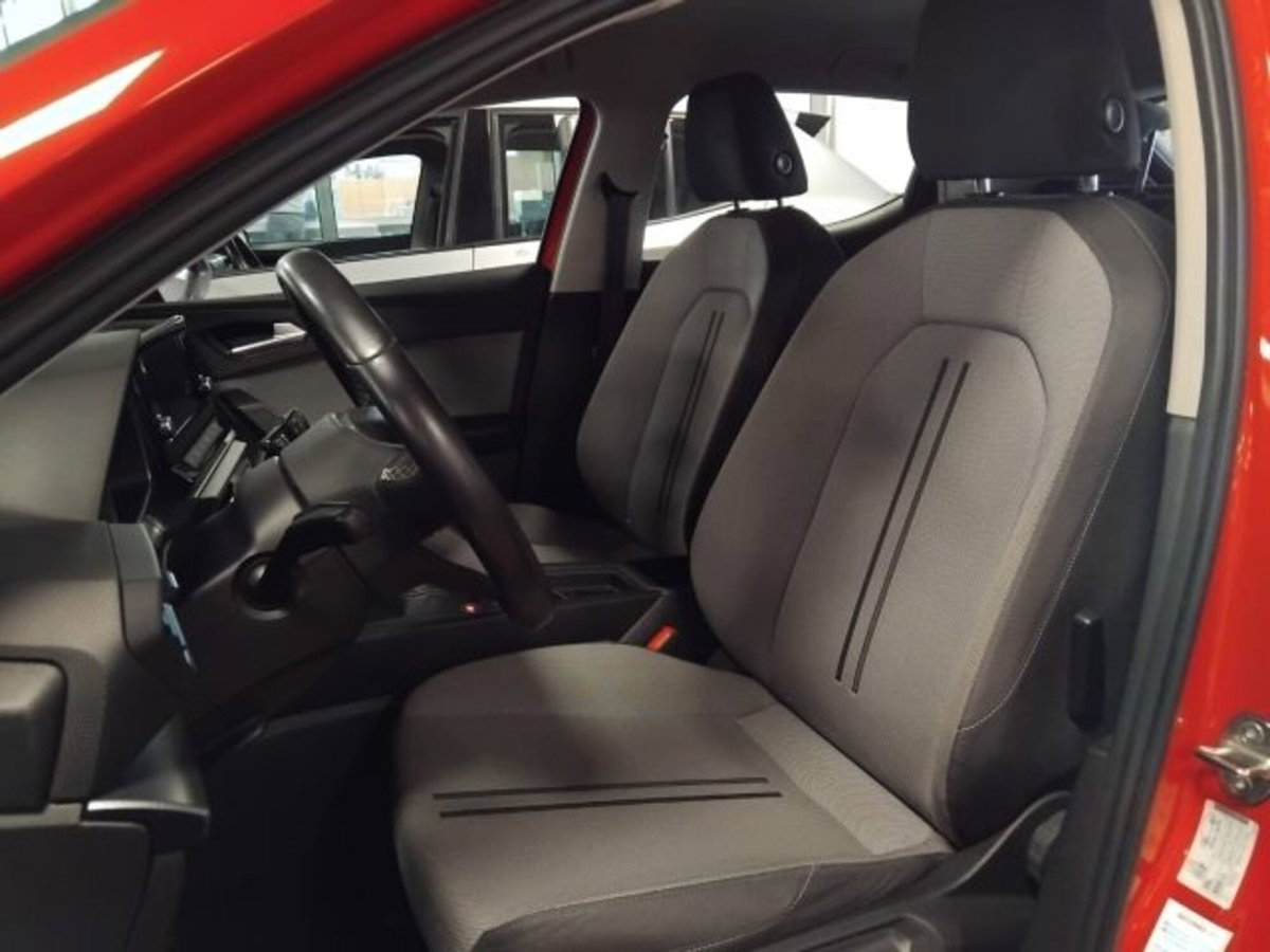 SEAT Leon 1.0 tsi Style 110cv (14)