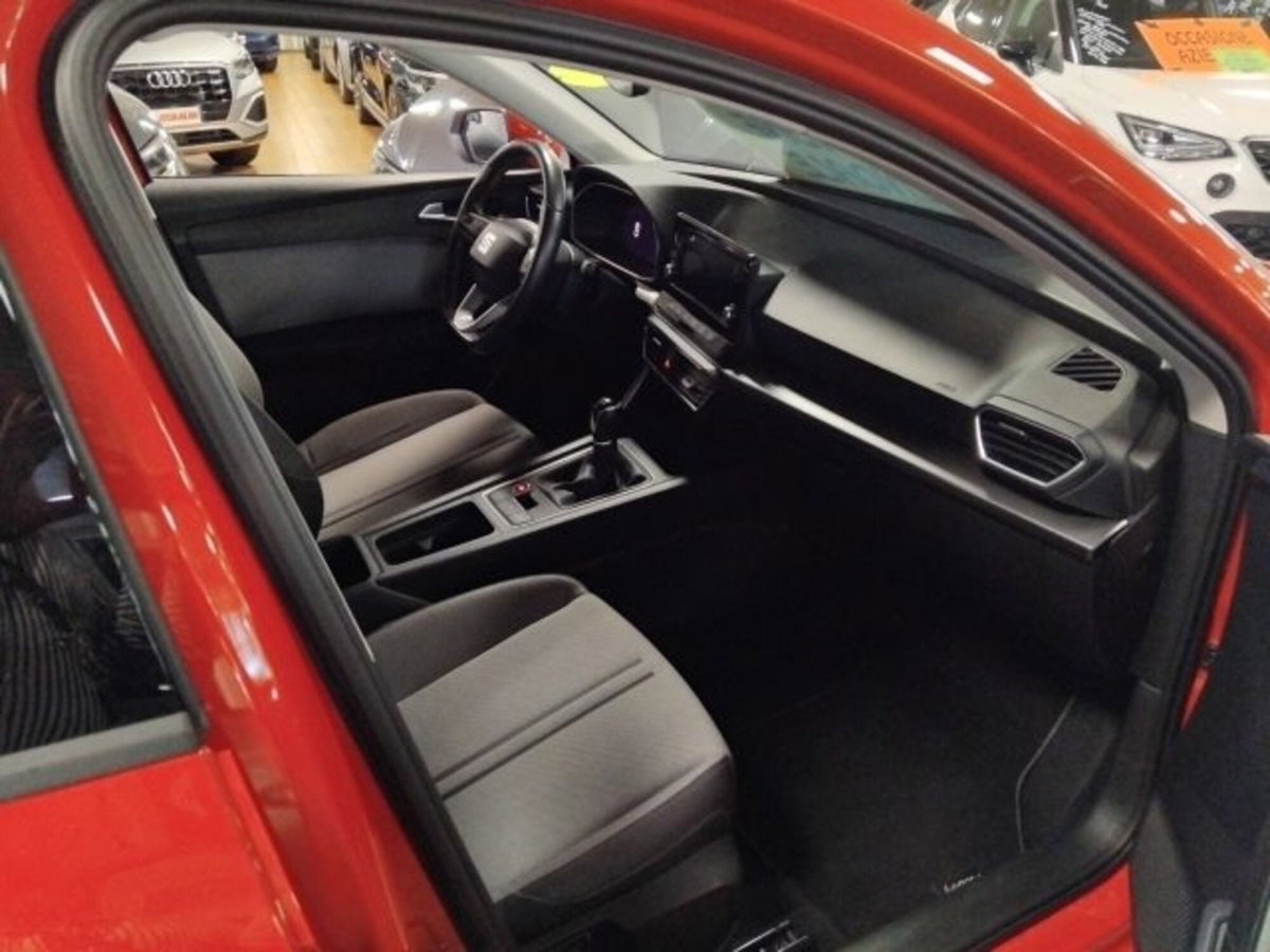 SEAT Leon 1.0 tsi Style 110cv (11)