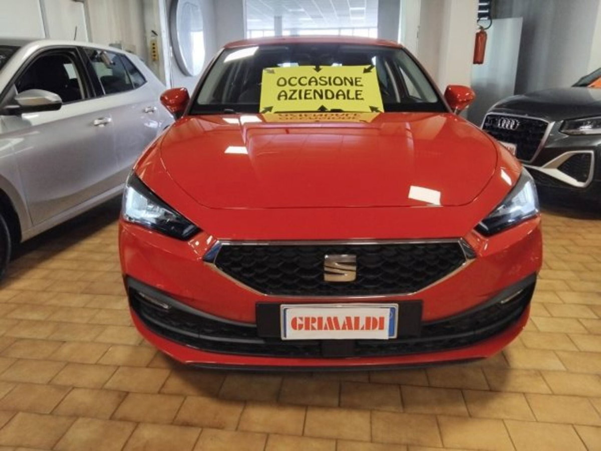 SEAT Leon 1.0 tsi Style 110cv (2)