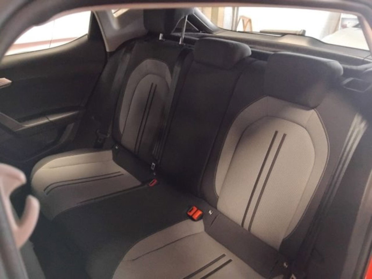SEAT Leon 1.0 tsi Style 110cv (7)