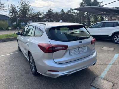 Ford Focus Station Wagon 1.0 EcoBoost Hybrid 155 CV SW ST-Line (5)