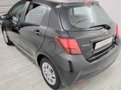 Toyota Yaris 1.0 5 porte Active (4)
