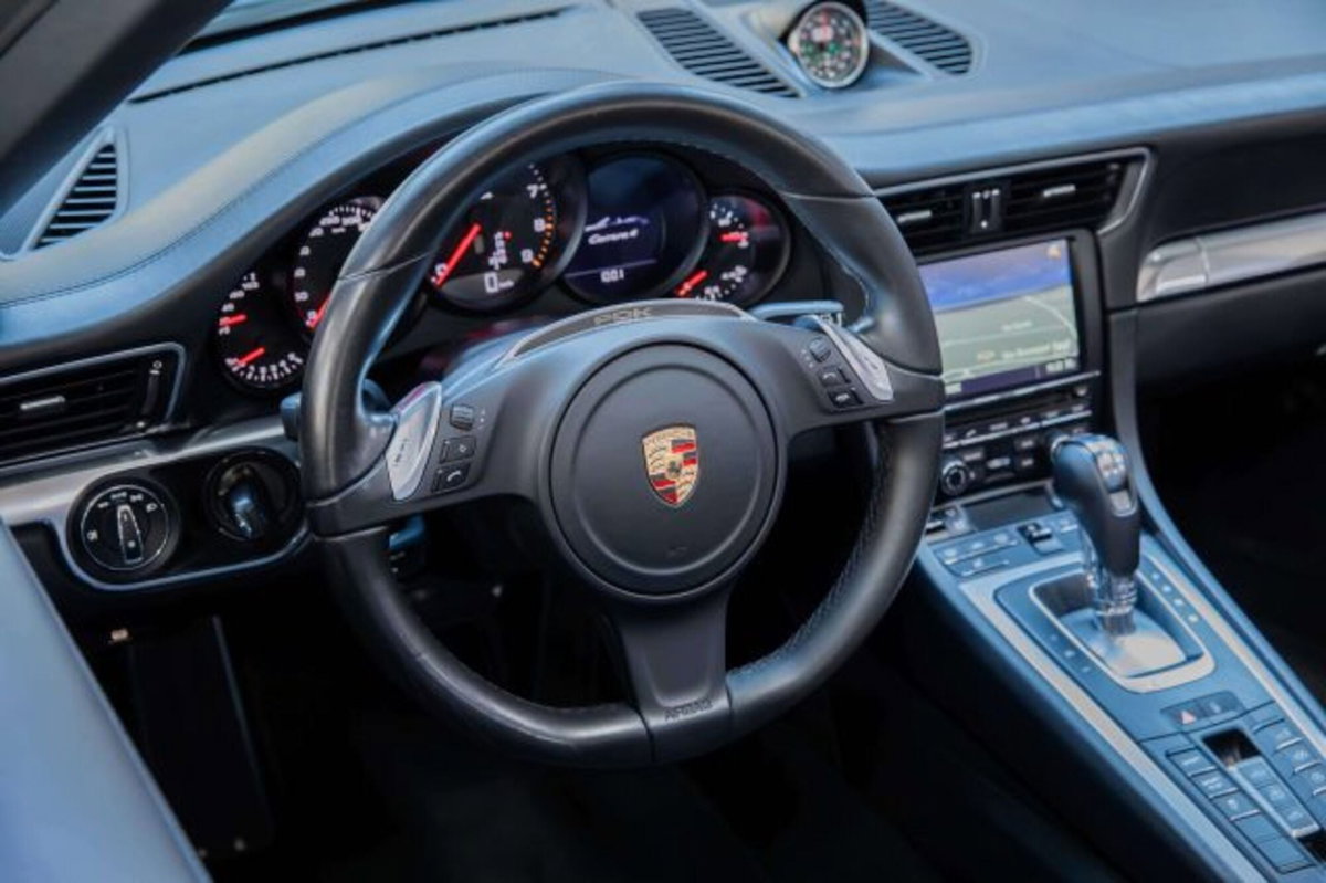 Porsche 911 Cabrio 3.4 Carrera 4 (12)