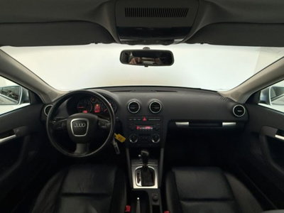 Audi A3 Sportback 2.0 16V TDI Ambition (10)