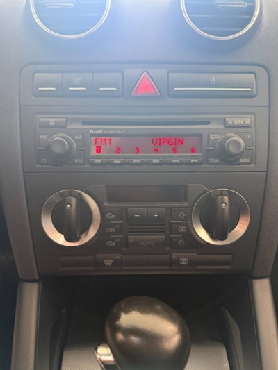 Audi A3 Sportback 2.0 16V TDI Ambition (16)