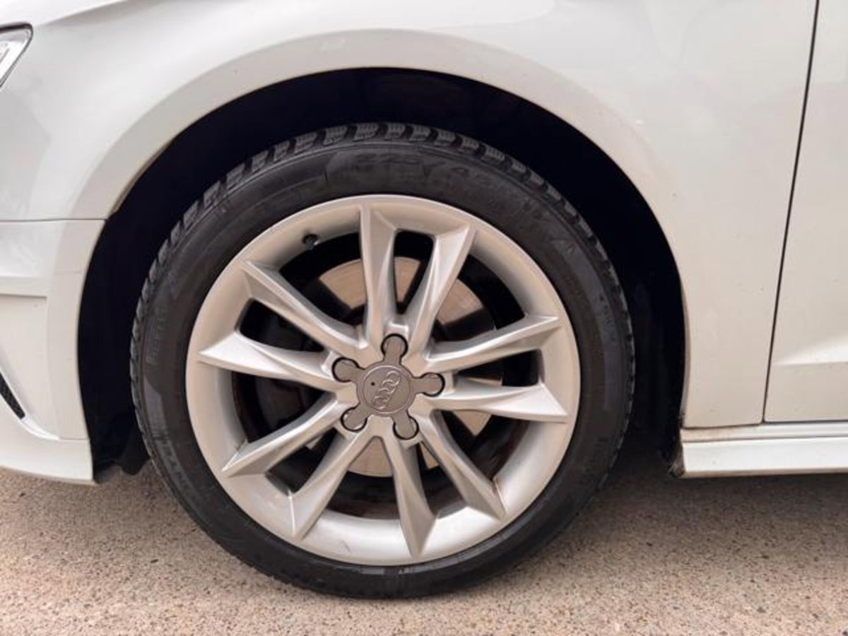 Audi A3 Sportback 1.8 TFSI quattro S tronic edition (8)