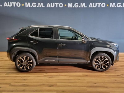 Toyota Yaris Cross 1.5 Hybrid 5p. E-CVT AWD-i Trend (4)
