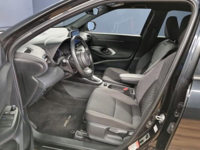 Toyota Yaris Cross 1.5 Hybrid 5p. E-CVT AWD-i Trend (8)