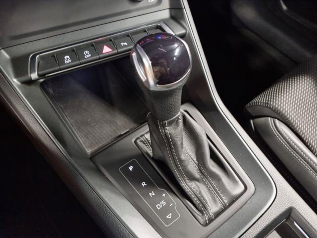 Audi Q3 Sportback 35 TDI quattro S tronic S line edition (12)