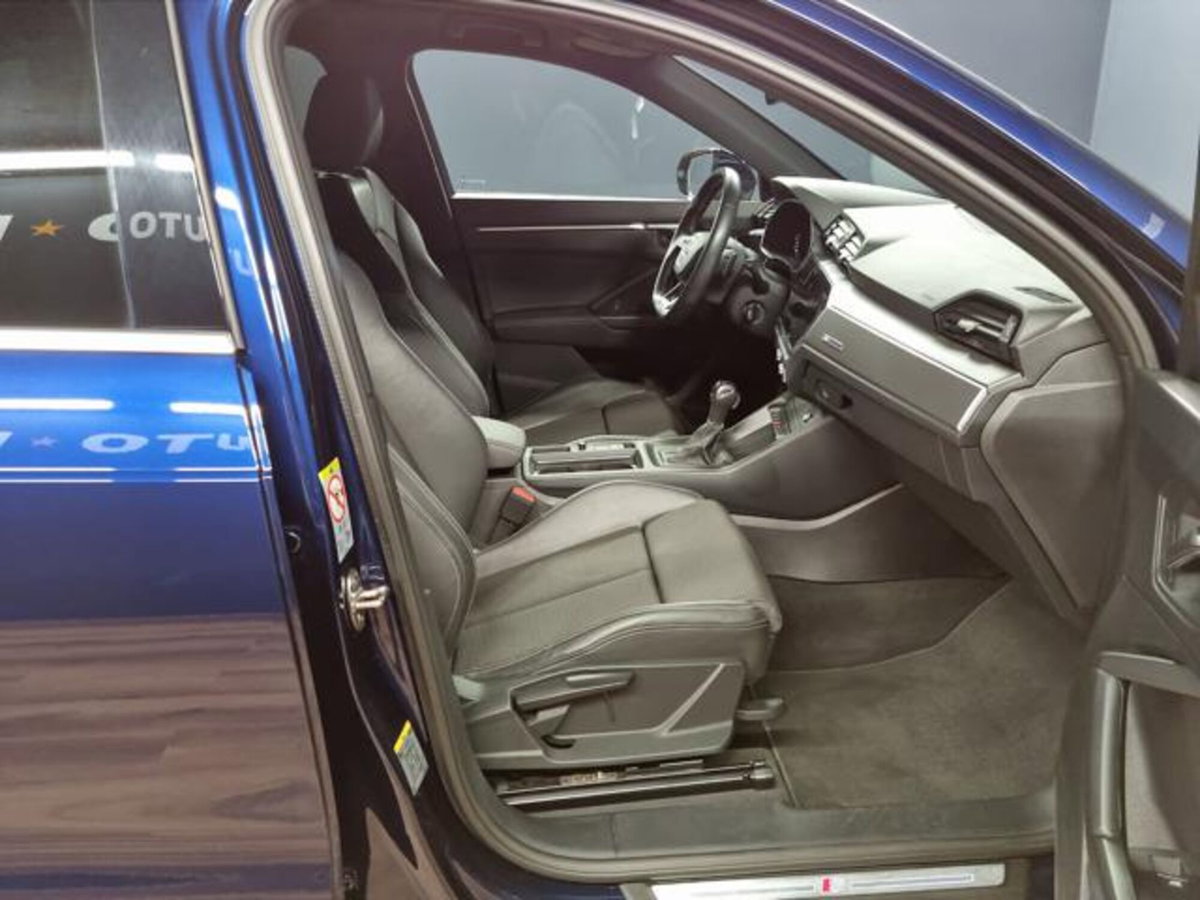 Audi Q3 Sportback 35 TDI quattro S tronic S line edition (9)